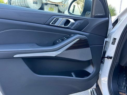 Used 2026 BMW X5 sDrive40i RWD image 15