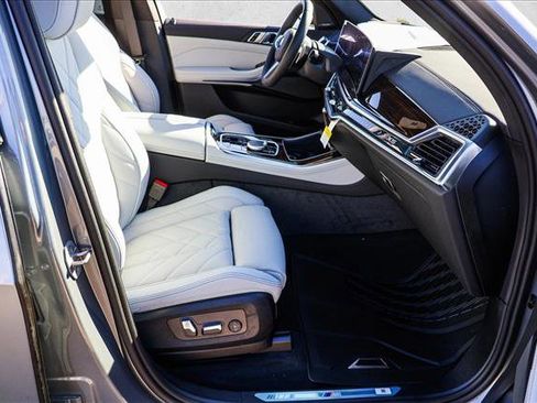 New 2026 BMW X5 xDrive40i image 24