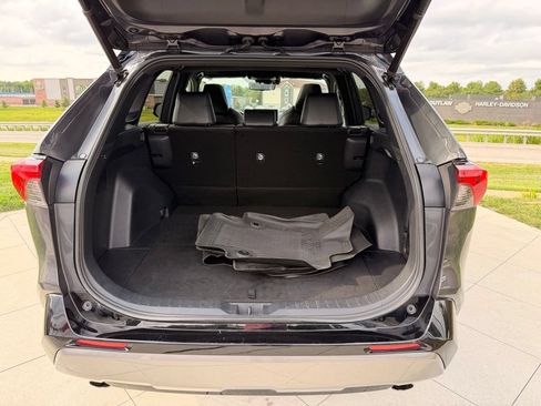 Used 2021 Toyota RAV4 XSE w/ Protection Package (TMS) AWD/4WD image 32