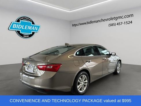 Used 2017 Chevrolet Malibu LT image 8