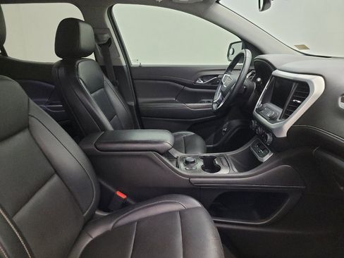 Used 2023 GMC Acadia SLT FWD image 21