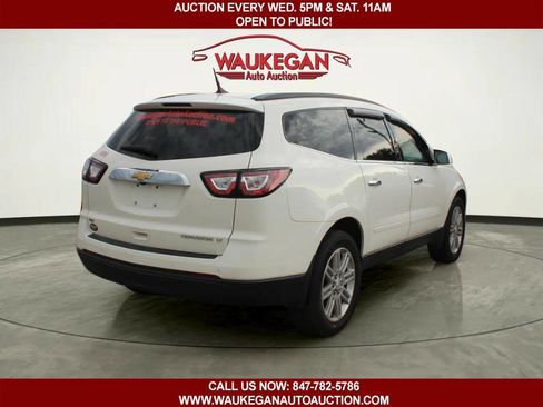 Used 2015 Chevrolet Traverse LT w/ Style and Technology Package AWD/4WD image 3