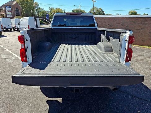 Used 2024 Chevrolet Silverado 3500 LT w/ Convenience Package AWD/4WD image 29