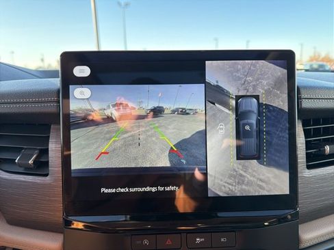 Used 2024 Ford Expedition Max Limited image 17