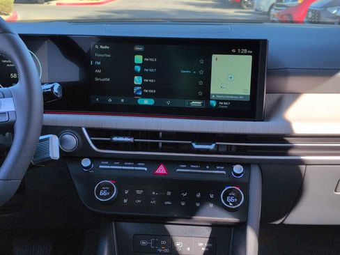 New 2025 Hyundai Sonata Limited image 29