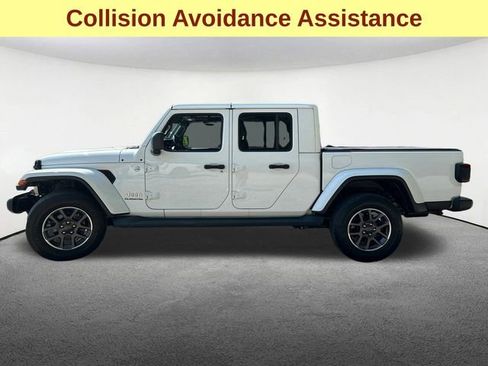 Used 2021 Jeep Gladiator Overland w/ Popular Equipment Package AWD/4WD image 6