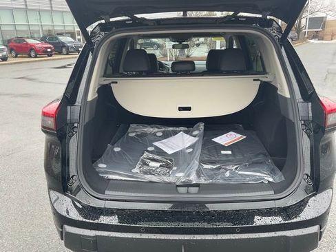 New 2026 Nissan Rogue Dark Armor image 9
