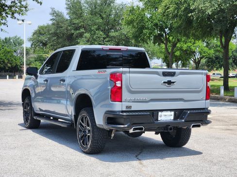 Used 2024 Chevrolet Silverado 1500 LT Trail Boss w/ LT Trail Boss Premium Package AWD/4WD image 4