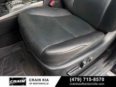 Used 2021 Toyota 4Runner Limited AWD/4WD image 24