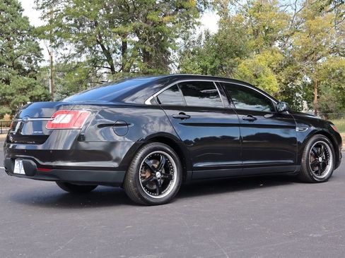 Used 2010 Ford Taurus Limited image 5