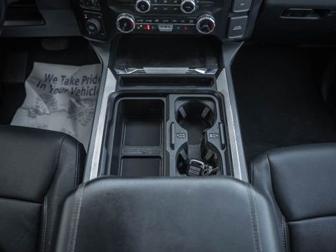 Used 2023 Ford F250 Lariat w/ Chrome Package image 32