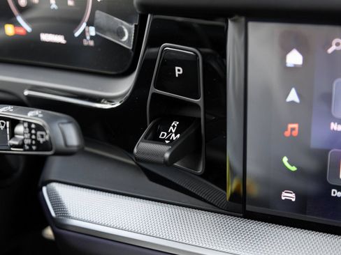 Certified 2026 Porsche Cayenne S AWD/4WD image 18