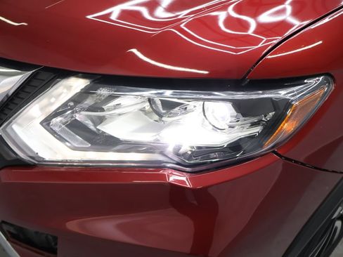 Used 2019 Nissan Rogue SL w/ Premium Package AWD/4WD image 30