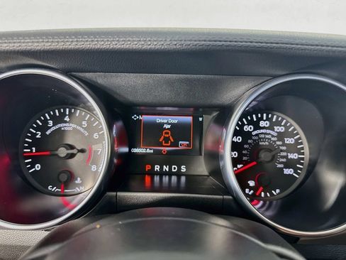 Used 2022 Ford Mustang Premium RWD image 18