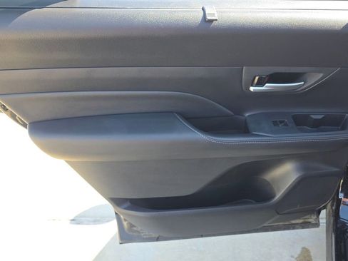 Used 2025 Toyota Grand Highlander FWD image 22