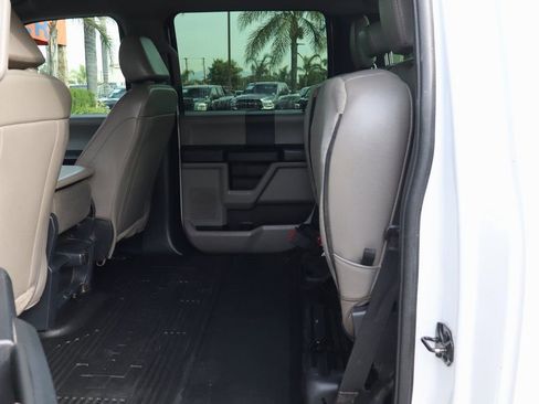 Used 2022 Ford F250 XL w/ Power Equipment Group image 38