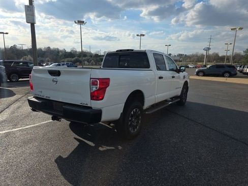 Used 2019 Nissan Titan S w/ S Utility Package image 3