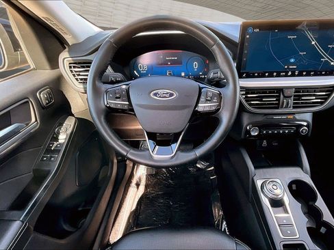 Used 2024 Ford Escape Platinum AWD/4WD image 19