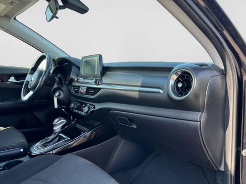 Used 2019 Kia Forte S w/ S Premium Package FWD image 47