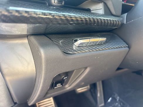 Used 2023 Chevrolet Corvette Stingray Preferred Conv w/ Z51 Performance Package image 6