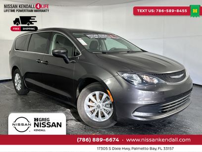 Used 2018 Chrysler Pacifica LX w/ Tire & Wheel Group