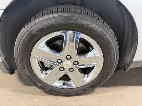 Used 2015 Chevrolet Equinox LTZ image 28