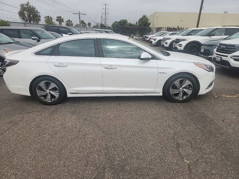 Used 2016 Hyundai Sonata Limited FWD image 17