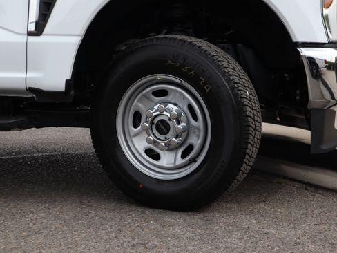New 2026 Ford F250 XL AWD/4WD image 13