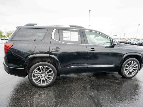 Used 2023 GMC Acadia Denali w/ Denali Ultimate Package AWD/4WD image 6