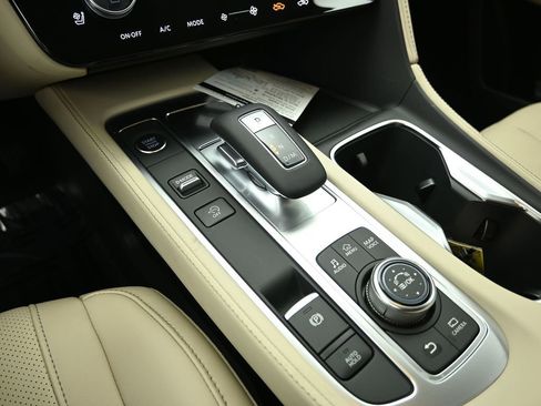 Certified 2025 INFINITI QX60 Luxe image 20