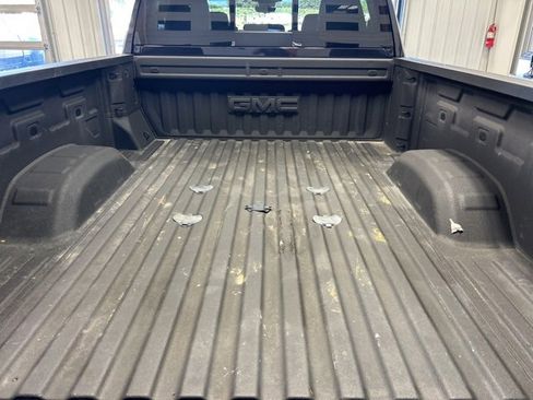 Used 2025 GMC Sierra 3500 AT4 w/ AT4 Premium Plus Package image 7