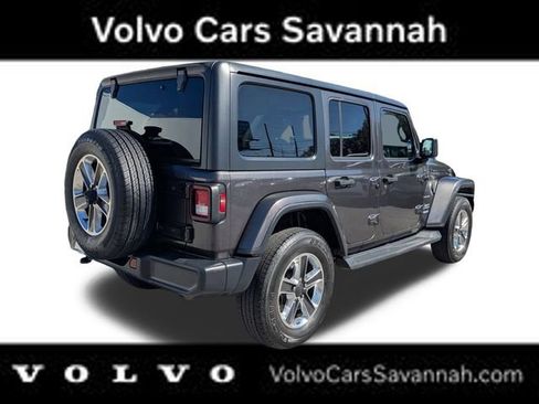 Used 2020 Jeep Wrangler Unlimited Sahara image 5