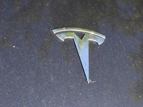 Used 2024 Tesla Model Y Performance AWD/4WD image 12