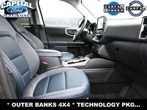 Used 2024 Ford Bronco Sport Outer Banks w/ Tech Package image 12