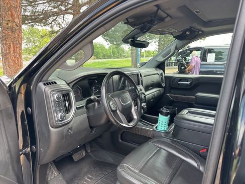 Used 2021 GMC Sierra 1500 Denali w/ Denali Ultimate Package AWD/4WD image 12