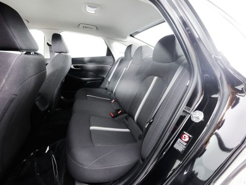 Used 2022 Hyundai Sonata SE image 16