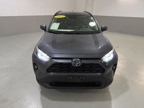 Used 2023 Toyota RAV4 XLE Premium AWD/4WD image 3