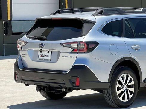 Used 2020 Subaru Outback Premium w/ Popular Package #1 AWD/4WD image 31