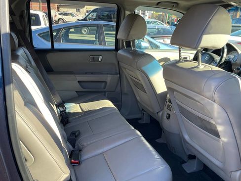 Used 2011 Honda Pilot EX-L image 11