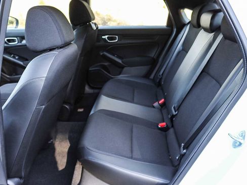 Used 2023 Honda Civic Sport image 17