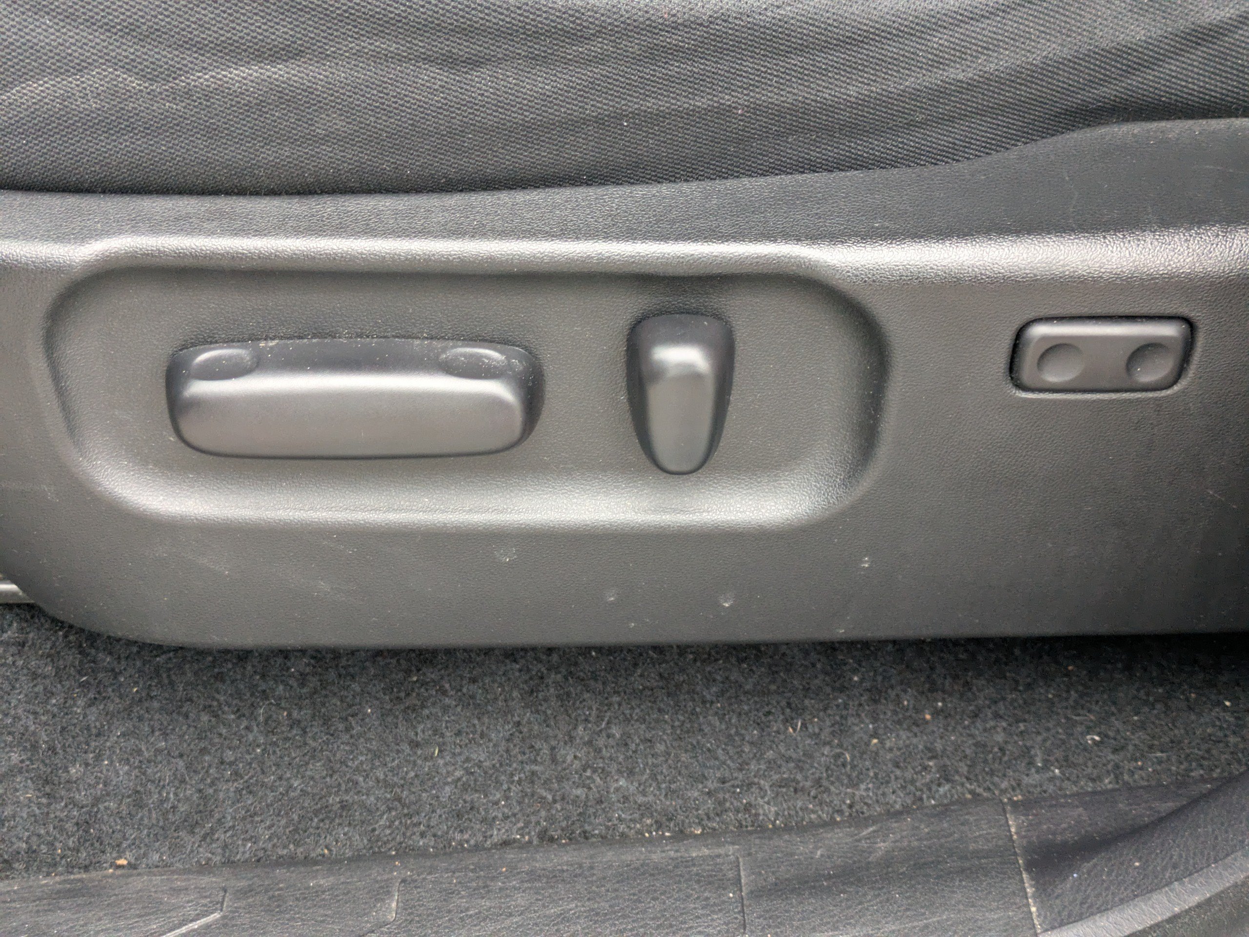 Used 2021 Toyota Tacoma SR5 AWD/4WD image 19