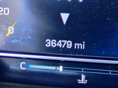 Used 2025 Chevrolet Silverado 1500 LT image 31