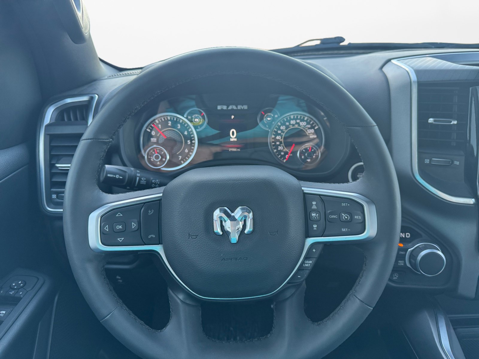 Used 2025 RAM 1500 Big Horn AWD/4WD image 14