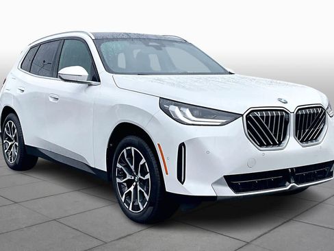 Certified 2025 BMW X3 xDrive30i image 3