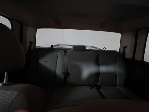 Used 2016 RAM 2500 Tradesman w/ Chrome Appearance Group AWD/4WD image 31