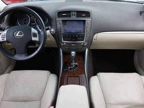 Used 2013 Lexus IS 250 w/ Premium Pkg Value Edition RWD image 2