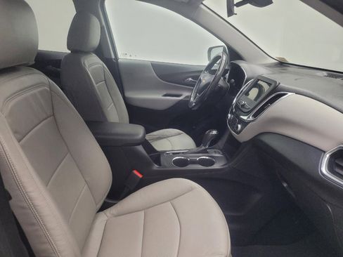 Used 2019 Chevrolet Equinox LT AWD/4WD image 21