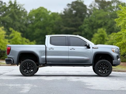 Used 2022 GMC Sierra 1500 AT4 w/ AT4 Preferred Package AWD/4WD image 12