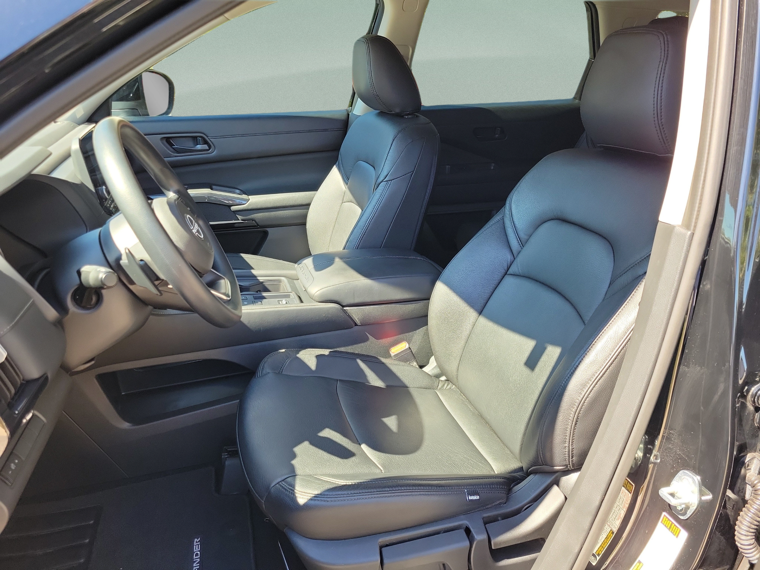 Certified 2024 Nissan Pathfinder S w/ Cargo Package FWD image 14