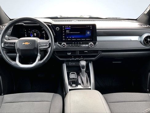 Used 2023 Chevrolet Colorado LT w/ LT Convenience Package image 16